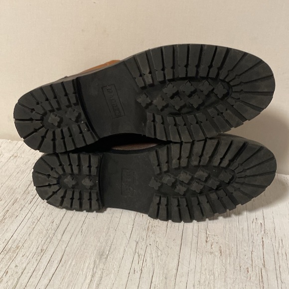 LAST CALL Steve Madden Fleece lined Boots - Picture 6 of 9